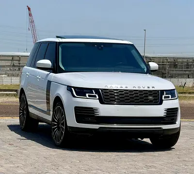 Land Rover Range Rover Vogue HSE 2019 - GCC Specs - Excellent Condition