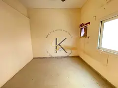 🌟 Cozy Unfurnished Studio | Separate Kitchen | 450 Sqft | University Area Living in Muwailah Comm
