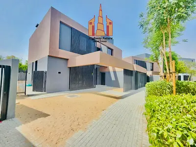 Brand New 5BR Villa with Private Pool+Driver Room in Kaya Masaar