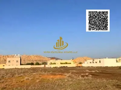 أرض للبيع في مسفوت، موقع مميز، أفضل سعر، مساحة كبيرة