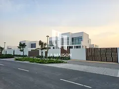 V6 Elite | Beach Front | 6BR Plus Majlis and Maid