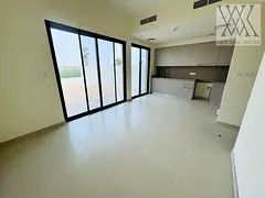 Multiple Cheques | Single Row | Bright and Spacious Unit