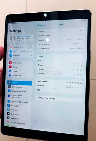 Apple iPad Pro 10.5” 64GB – Excellent Condition – Smooth  Fast