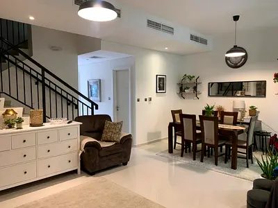 3 Bed + Maid | Private Garden |Strong End-User