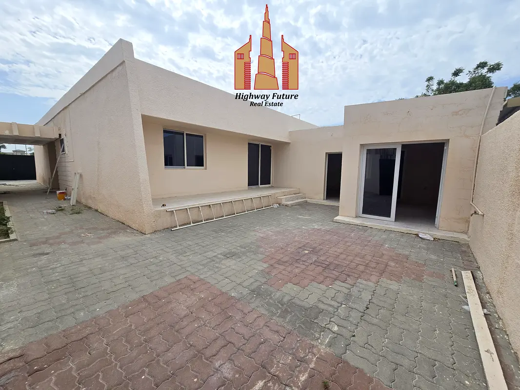 Very Big Opportunity | For Commercial | Big Yard | 4 Bedroom | Hall | Majlis | Maid Room | Store Room | Only In 120K