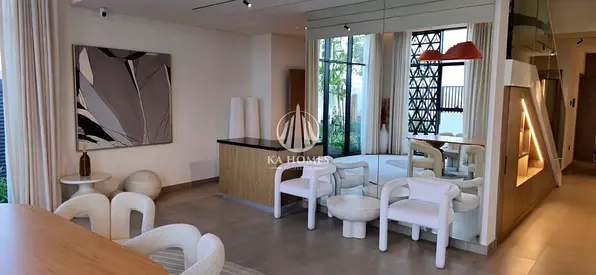 🏡 فيلا فاخرة مع مسبح  في الشارقة | دفعة أولى 5%  فقط | تملك حر + أقساط شهرية مباشرة مع المطور   بدون بنك