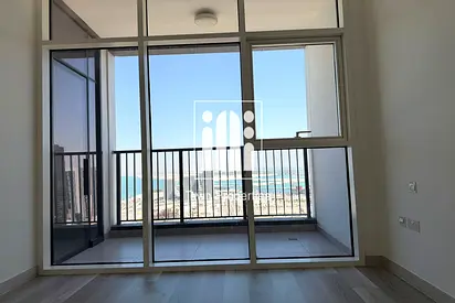 Great Full Sea View | 2 Bedrooms Apartment | Upgraded Unit |