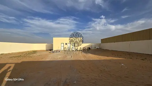 WONDERFUL/ 10000 SQFT WITH / 25 KILLOWAT / 2 OFFICES