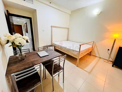 Single Room Bachelor