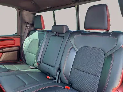 2022 RAM 1500 缩略图 12
