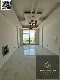 Brand new luxury apartment with 3 bedrooms (2 master), spacious living room and majlis, equipped kit