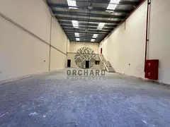 WONDERFULL/ 3700 sqft warehouse with 14 killowat/