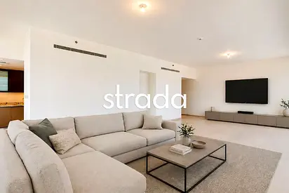 Corner unit | Notice served | Lower floor