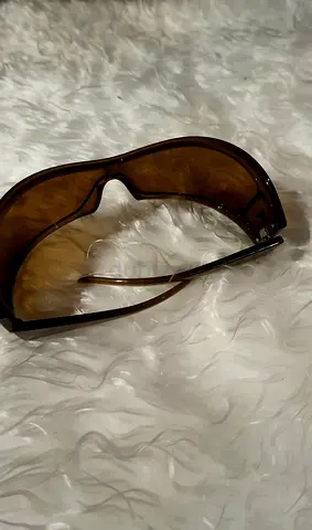 Brown wraparound shield sunglasses. Preloved. In Brandnew Condition. AED 200 Only!