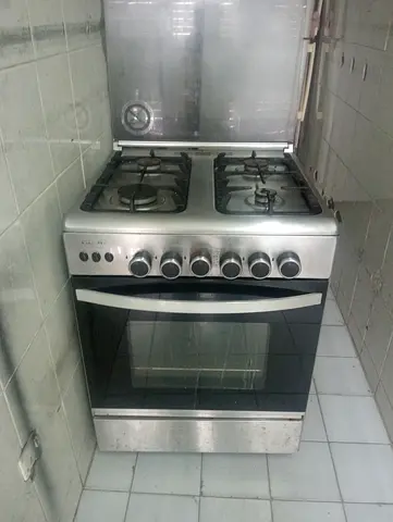 Gas cooking ranger 4berner perfect working