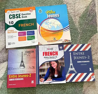 CBSE Grade 10 French text books and guidebooks for sale