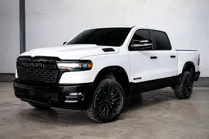 Dodge Ram 1500 SLT 2025 - American Specs - GCC Ready