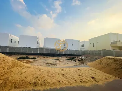 Freehold || G+2 || Fees Included || great location