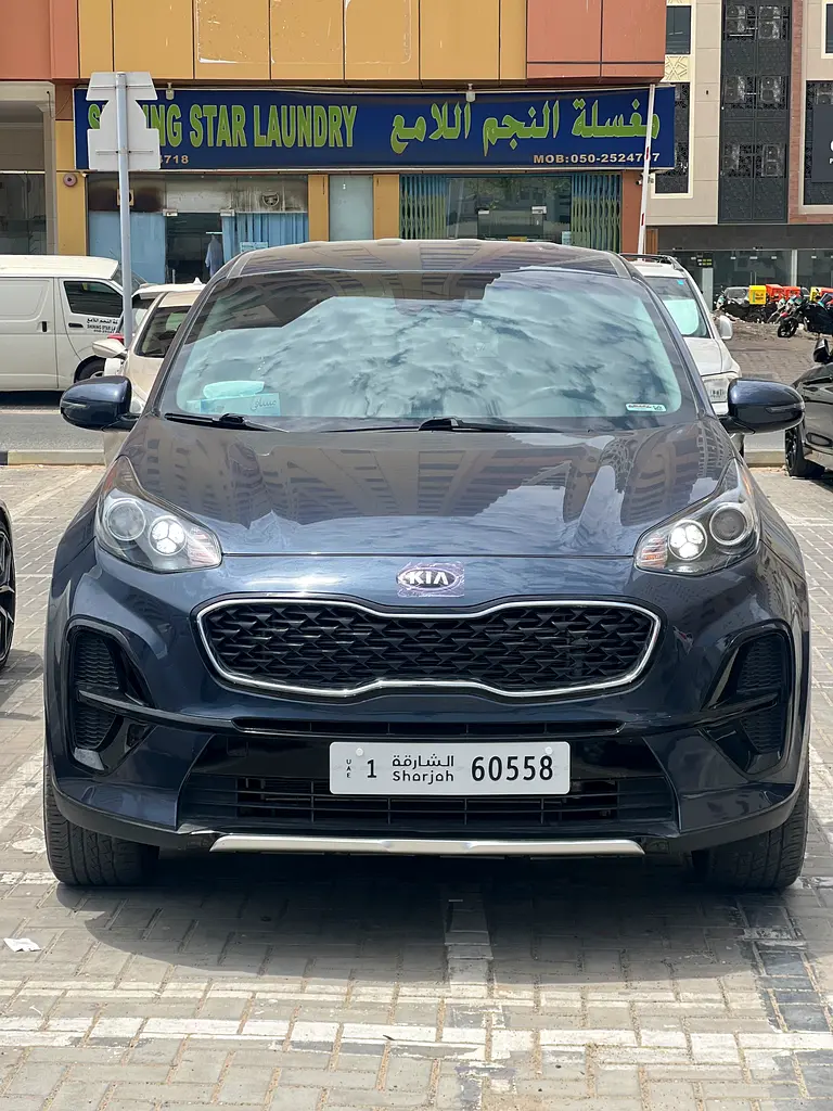 Kia Sportage 2022 — photo 1 of 20
