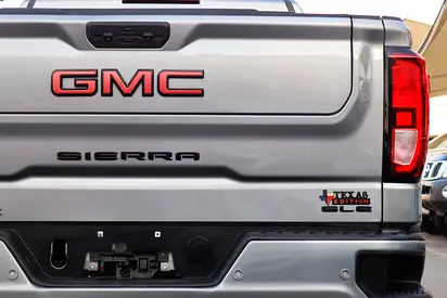 2024 GMC SIERRA thumbnail 7