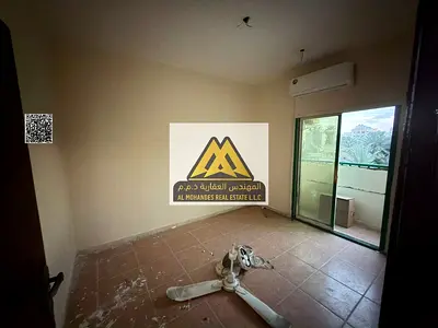 شقة غرفتين وصالة النعيمية 2 عجمان بلكونة وروف كبير تكييف سبليت جديد 30000 درهم 6 دفعات طابق ثاني عائلات فقط قريب الخدمات فرصة مميزة