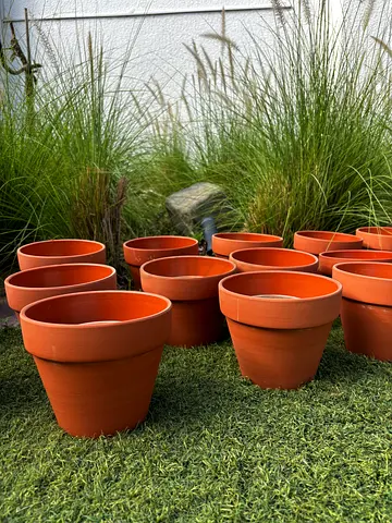 80 Terracotta Plant Pots - Excellent Condition