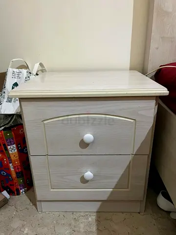 Bed side tables with drawers