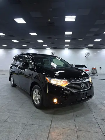 للبيع نيسان كويست 2014 بحالة ممتازة