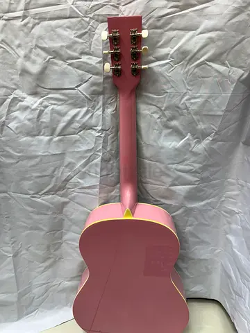 Acoustic Guitar 39 - Brand New