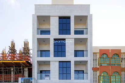 READY | PRIME LOCATION | NEAR KARAMA CENTER