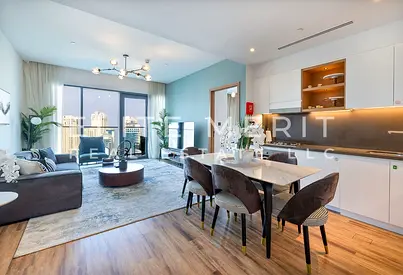 Wake Up to Sea Views | 35th Floor Living