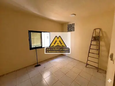 | موقع حيوي | قريب من جميع الخدمات | مساحة كبيرة|