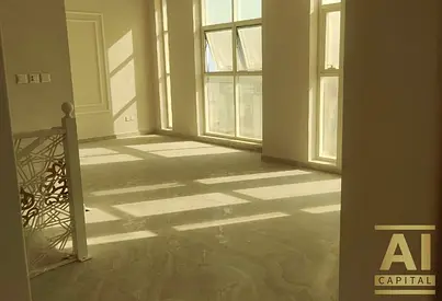 Spacious Layout | 3 Bed + Maid | Single Row