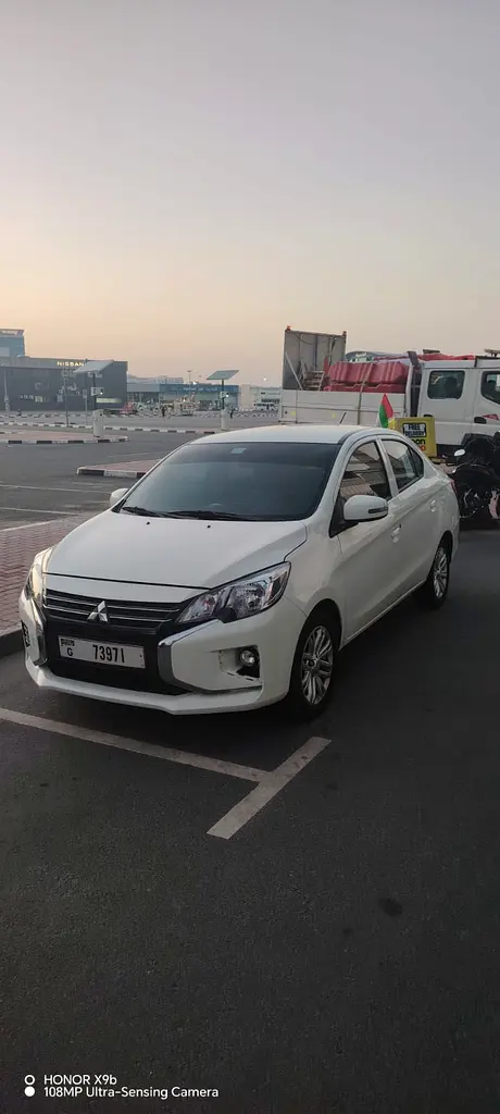 Mitsubishi Attrage 2023 — photo 1 of 7