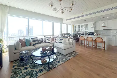 Vacant On Transfer | Top Floor | Upgraded