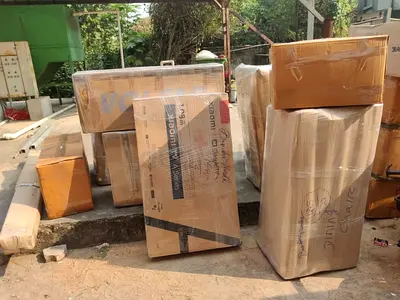 Al Rinah safe securely packing and moving safe hands ajman experience company