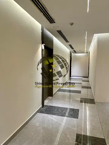 مساحة كبيرة | غرف دراسة | شقة فاخرة