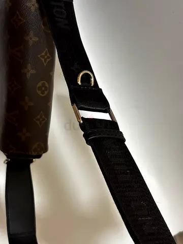 Louis Vuitton LV men’s bag Messenger Brown