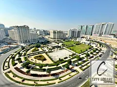 Full park view | 2BR+Study | Private pool | Vacant