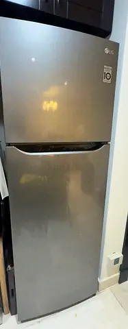 LG Top-Freezer Refrigerator - 2 Door, Silver, Good Condition 170*60*62 cm