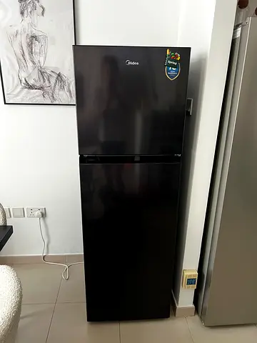 Black Midea Top Freezer Refrigerator - Good Condition