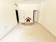 2BHK RENT 40K 3 YEAR SAME RENT CLOSE HALL 2 FULL WASHROOM MASTER BEDROOM
