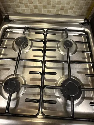 Stainless Steel 4-Burner Gas Hob in Good condition 60*60