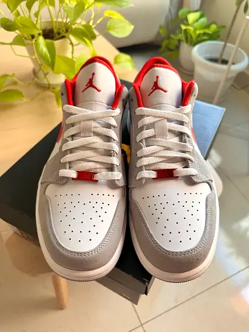 Air Jordan Low-top sneakers, brand new - size 11 US