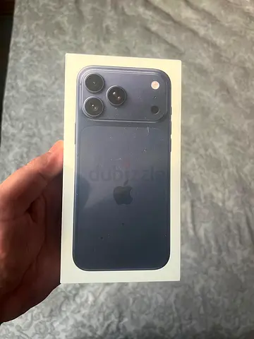 17 pro max 256gb blue