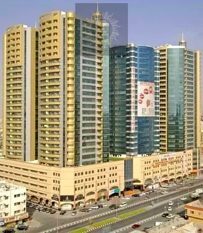 1 Bedroom and Hall big size well maintained in Horizon Tower