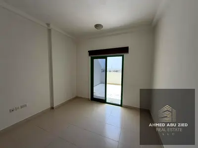 Studio for rent in Smart Tower with gym and swimming pool, good space, prime location, price 22,000 AED, 4 installments, security check 3,000 AED, a d