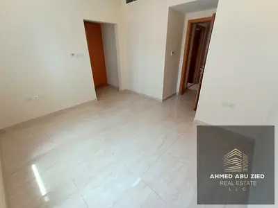 العربية: ألم الساق قد يكون بسبب إجهاد العضلات، نقص الفيتامينات، الجفاف أو الوقوف الطويل. إذا استمر الألم يفضل مراجعة طبيب
