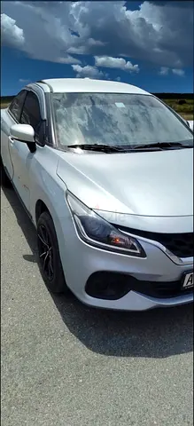 Suzuki baleno 2023 with alloy wheels and cruise control