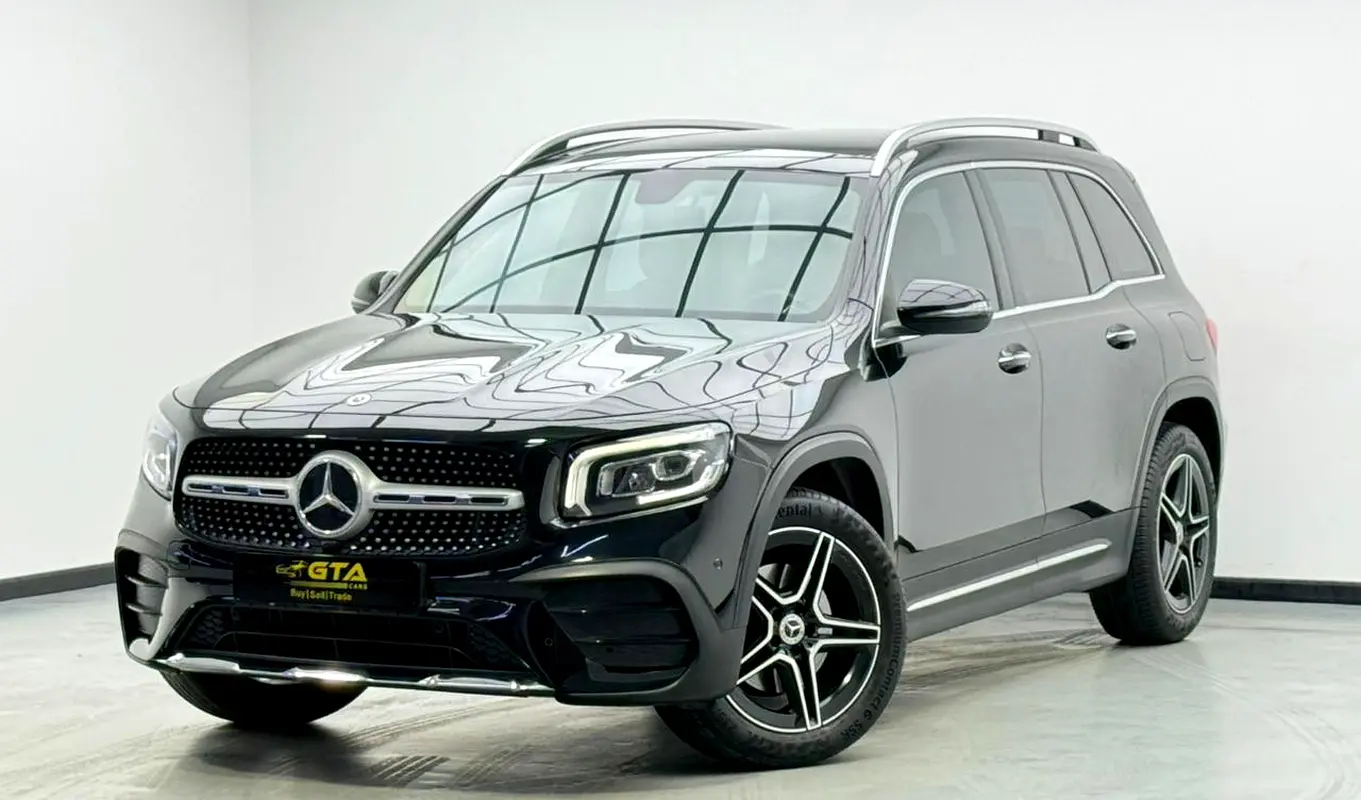Mercedes-Benz GLB-Class 2021 — photo 1 of 17